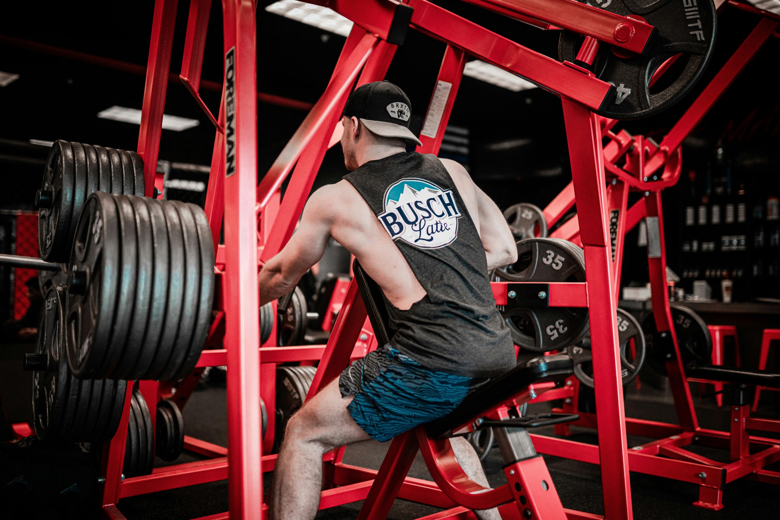 Read more about the article 推入式貨架系統（Push-Back Rack）的空間利用策略