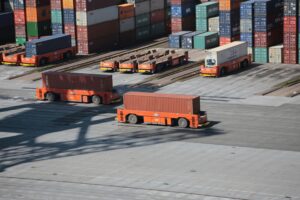 Read more about the article 智慧物流轉型：自動化倉儲系統如何強化庫存數據透明度