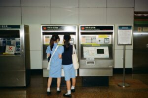 Read more about the article 提升企業綠色競爭力：自動倉儲系統在節能減碳上的實際貢獻